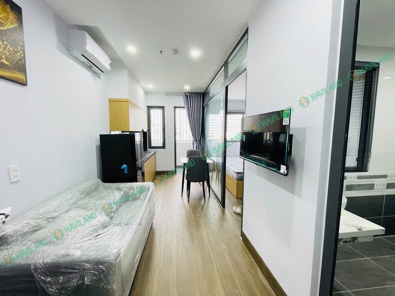 1 bedroom new apartment near the beach · 10 500 000 VND