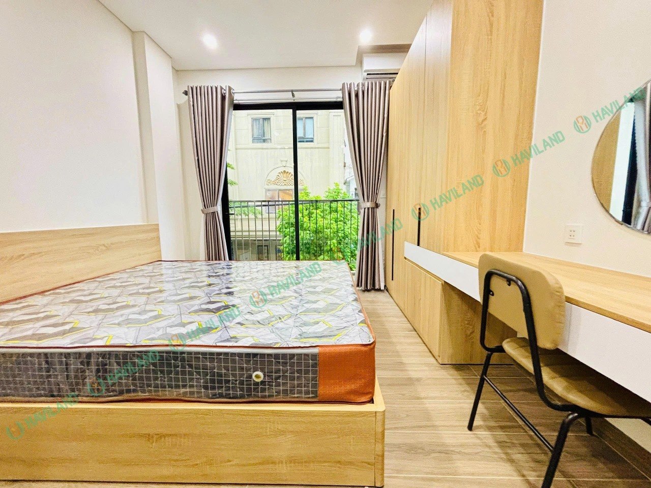 CHIC 1BR APARTMENT W/ PRIVATE WASHER – NGUYEN XUAN KHOAT ST · 14 VND