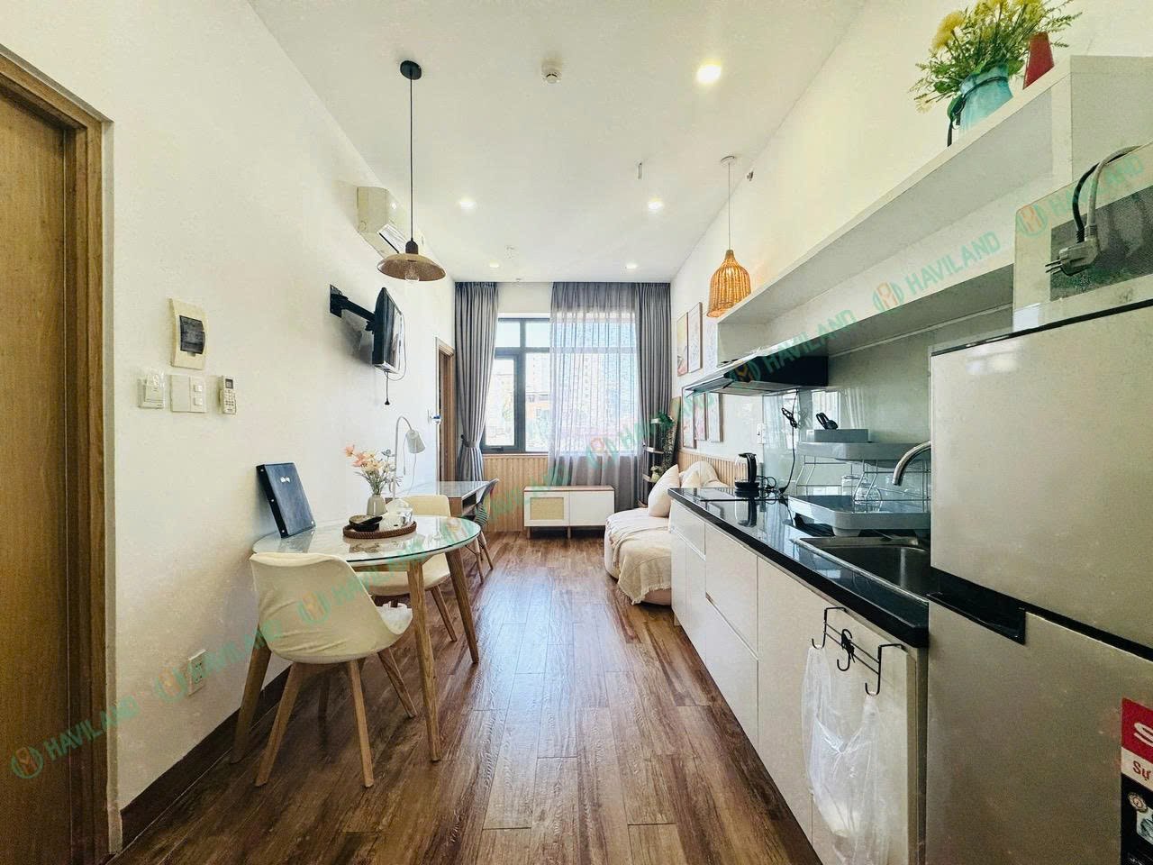 1BR penthouse available now · 17 000 000 VND