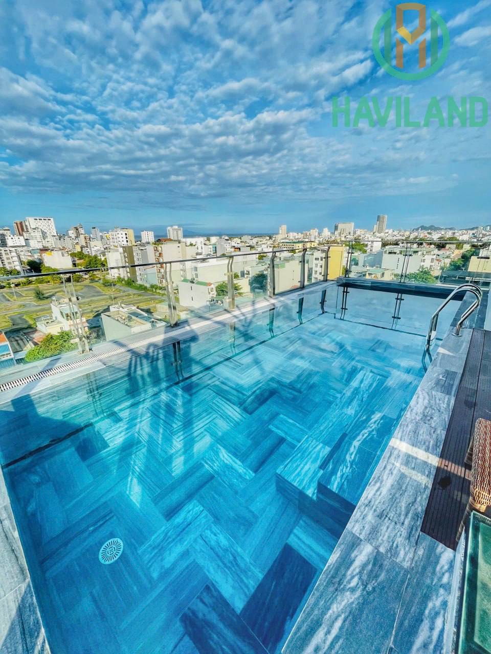 1 BEDROOM APARTMENT IN MY AN · 13 000 000 VND