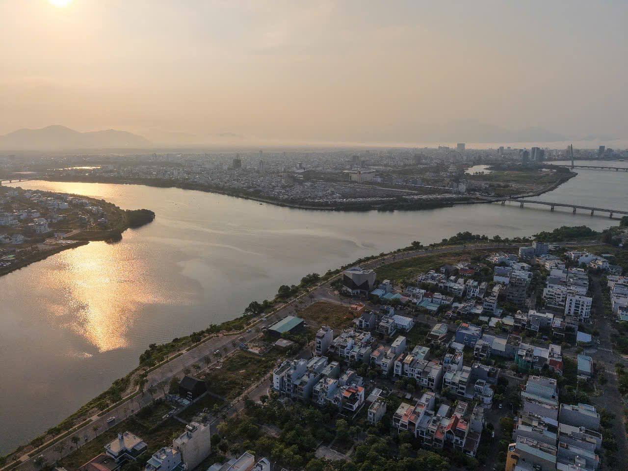 STUDIO APARTMENT IN KHUE MY - NEAR MY AN · 11 000 000 VND