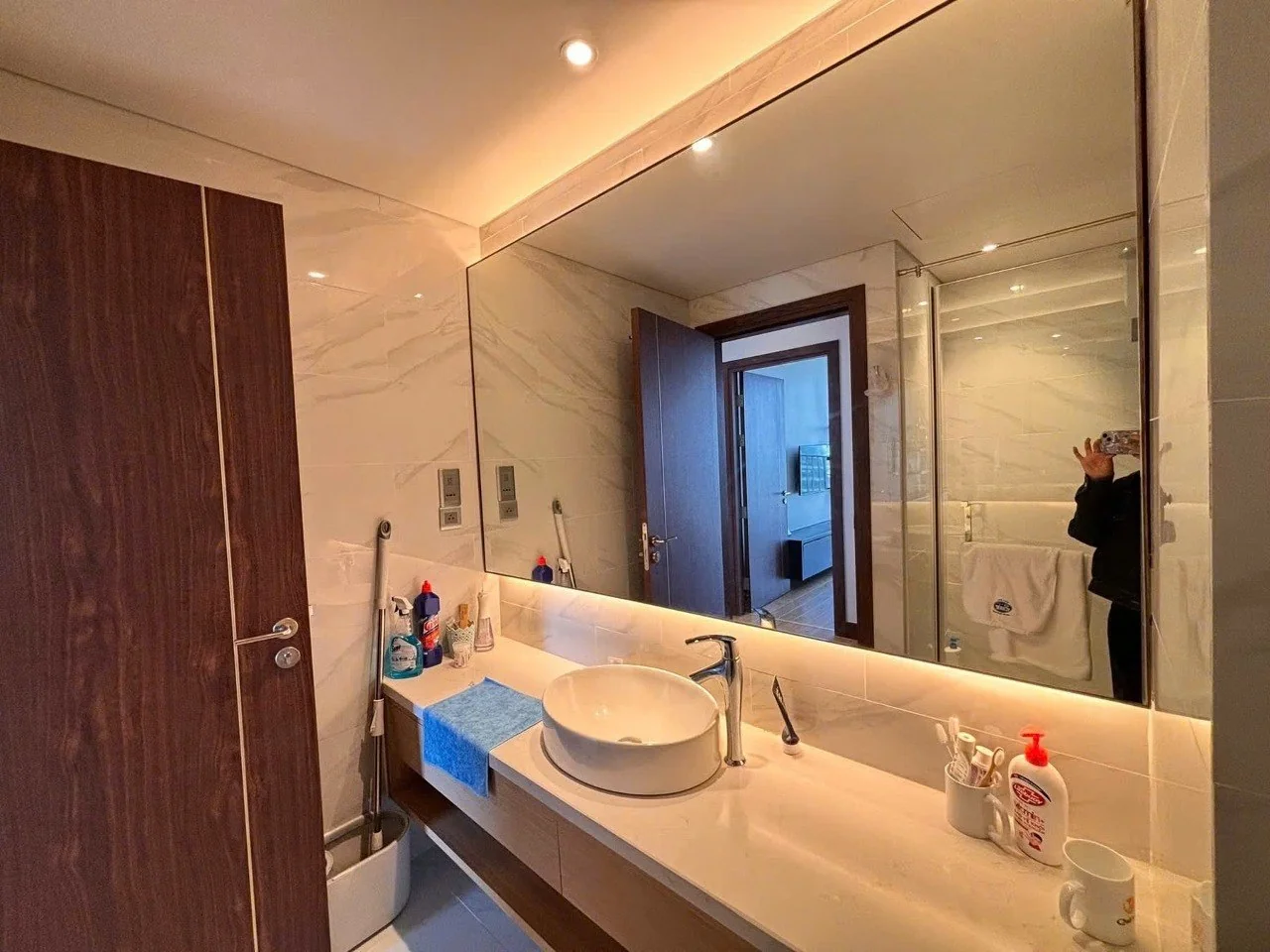 LUXURY 1-BEDROOM APARTMENT – SOLEI